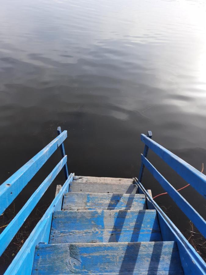 Houseboat Young Snow View Front Line Dal Lake Srīnagar Extérieur photo